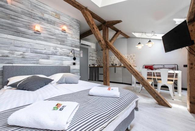 For Two With An Ac - Dietla 51 Street Apartament *